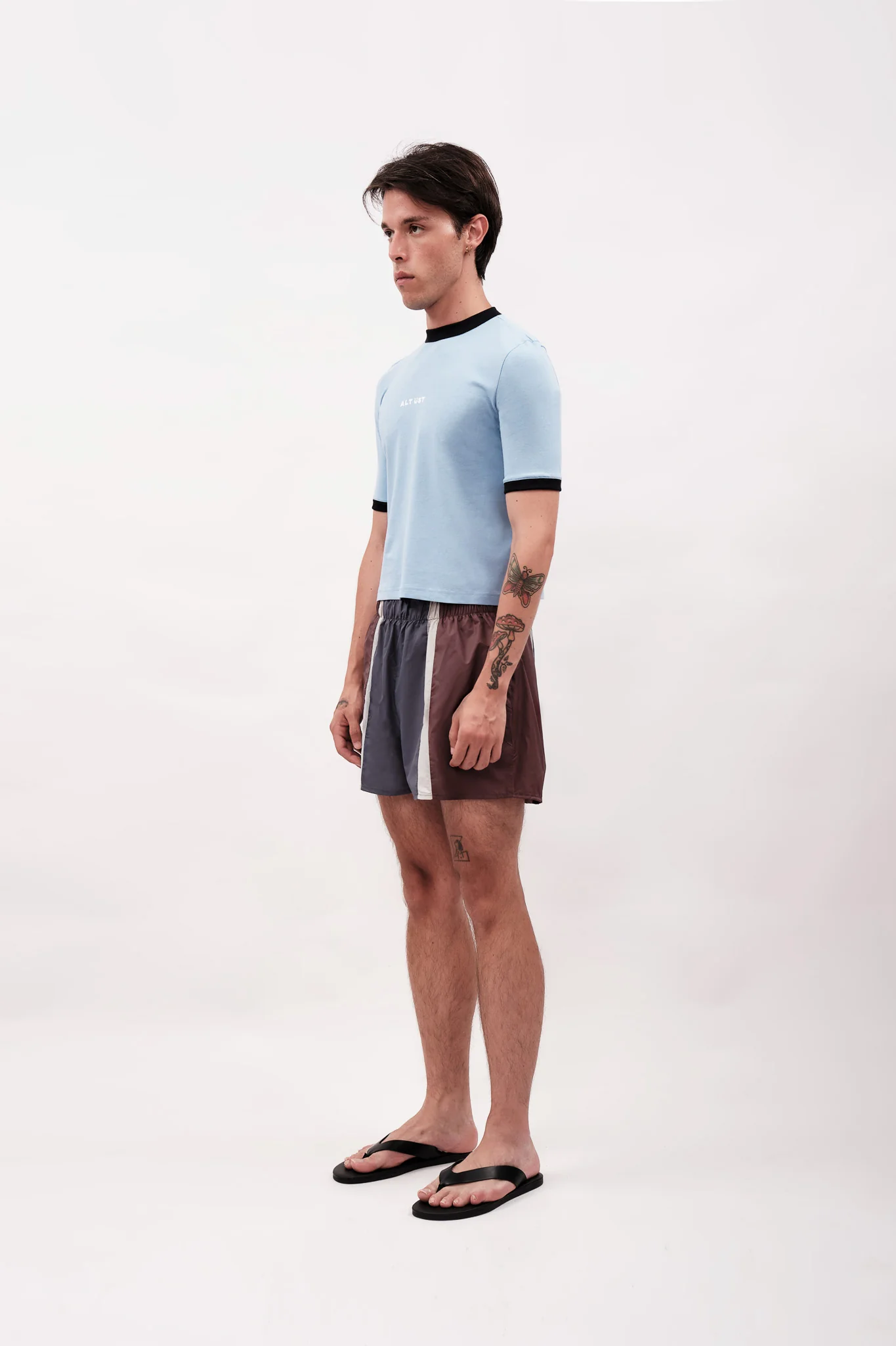 CONTRAST RIBBED T-SHIRT - BABY BLUE & NAVY - Image 4