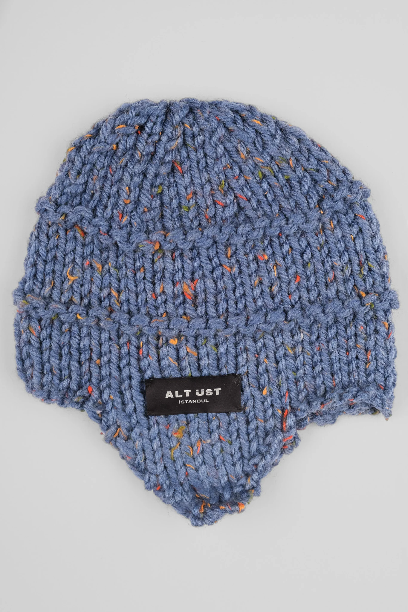 HAND-KNIT EAR FLAP BERET - BLUE - Image 4