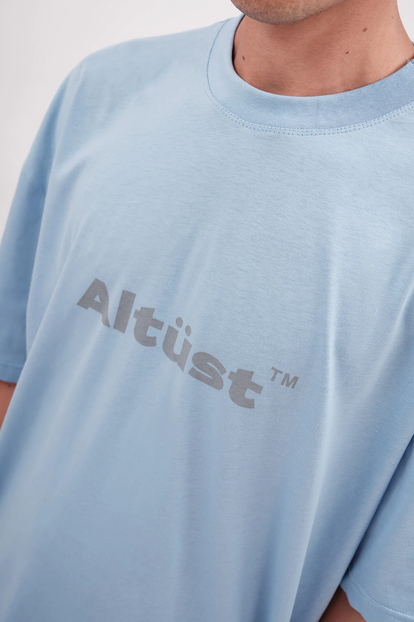 LOGO PRINTED OVERSIZE T-SHIRT - BABY BLUE - Image 4