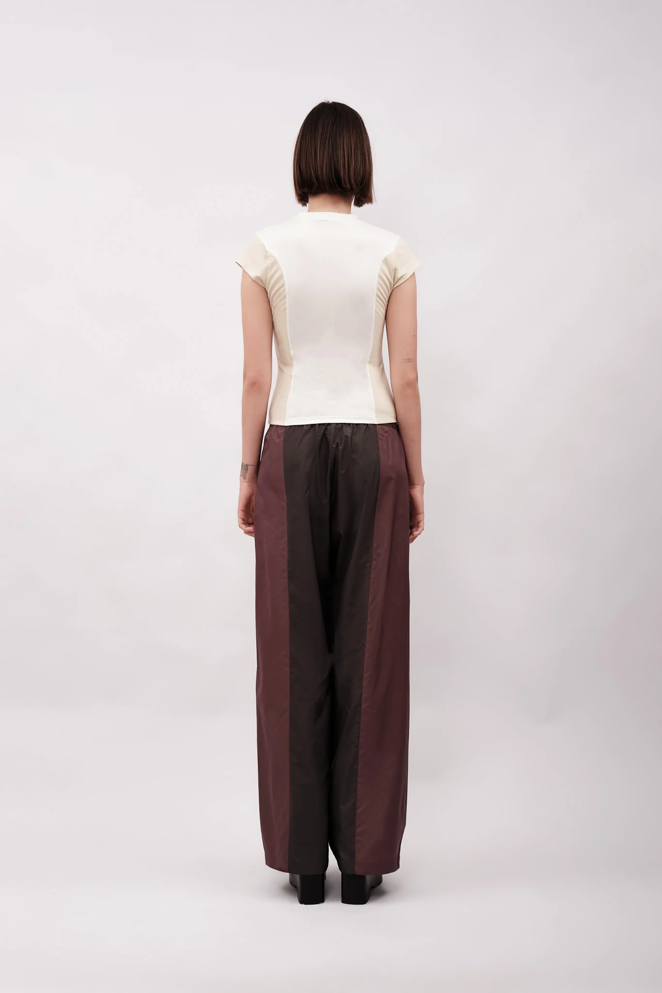 PANELLED BABY TEE - CREAM & WHITE - Image 3