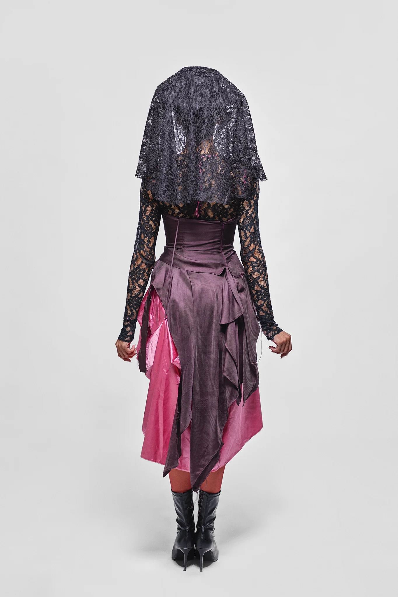 REMAINS DRESS - Image 4